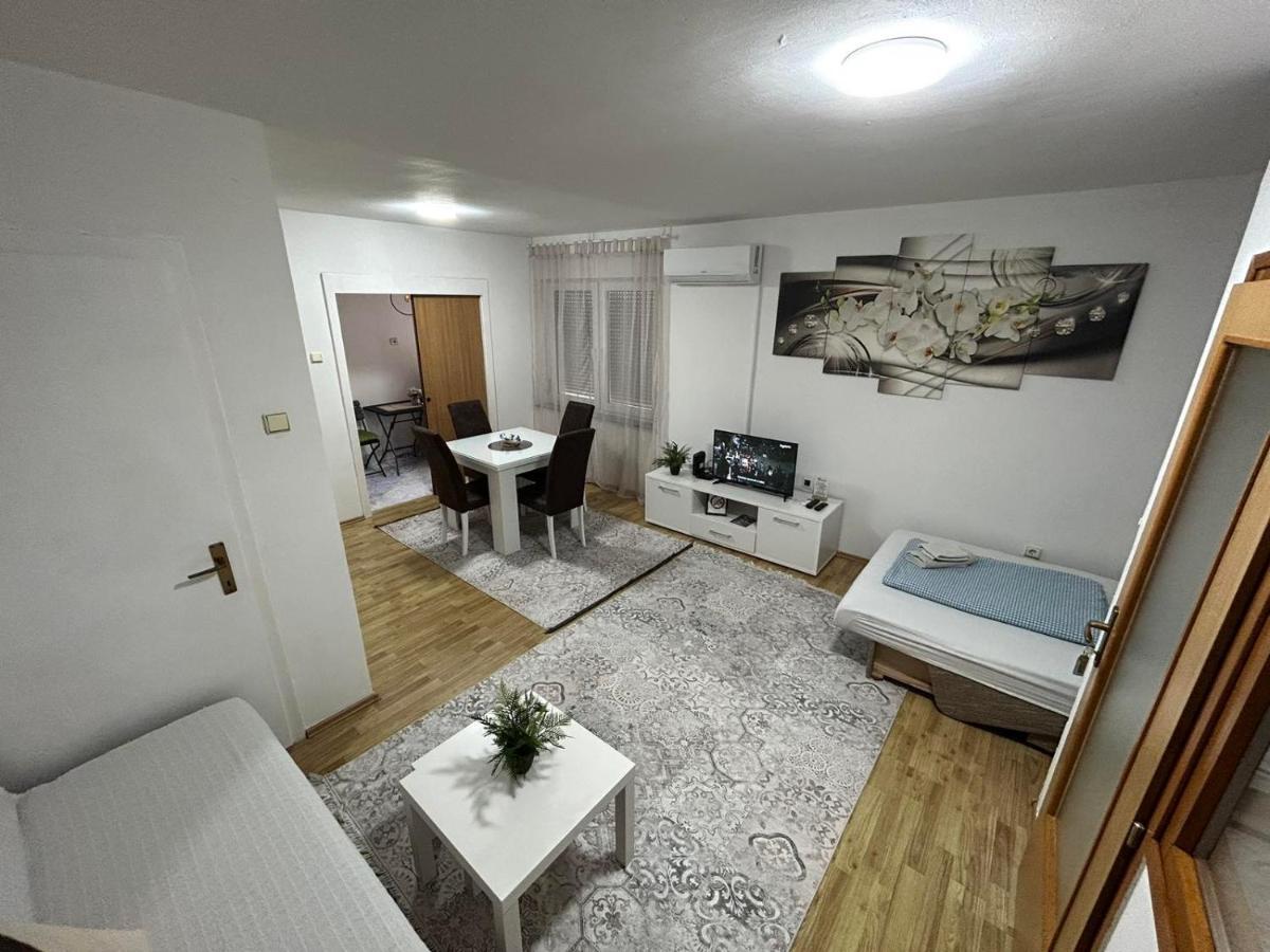 Apartman Reyan Яйце Екстер'єр фото