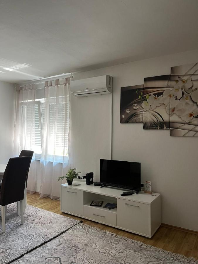 Apartman Reyan Яйце Екстер'єр фото