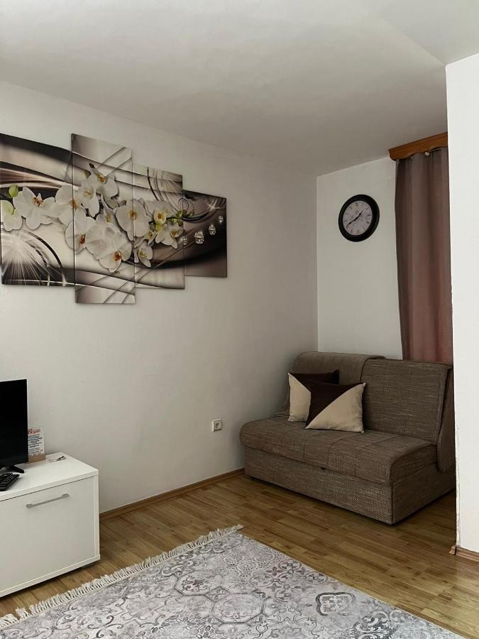 Apartman Reyan Яйце Екстер'єр фото
