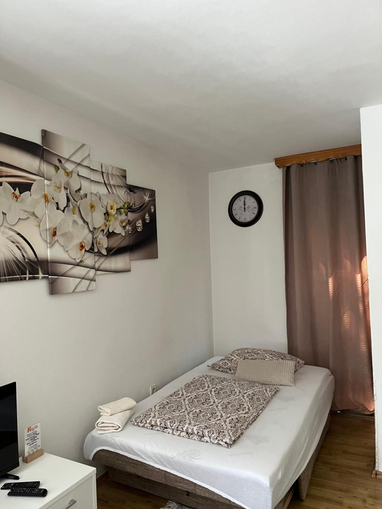 Apartman Reyan Яйце Екстер'єр фото